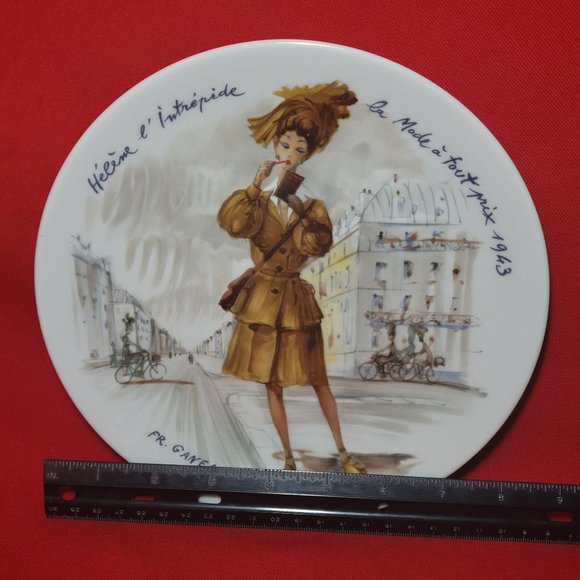 VTG 1978 D’Arceau Limoges Collectors Plate Helene l Intrepide La Mode á Tout Pri - Picture 10 of 10